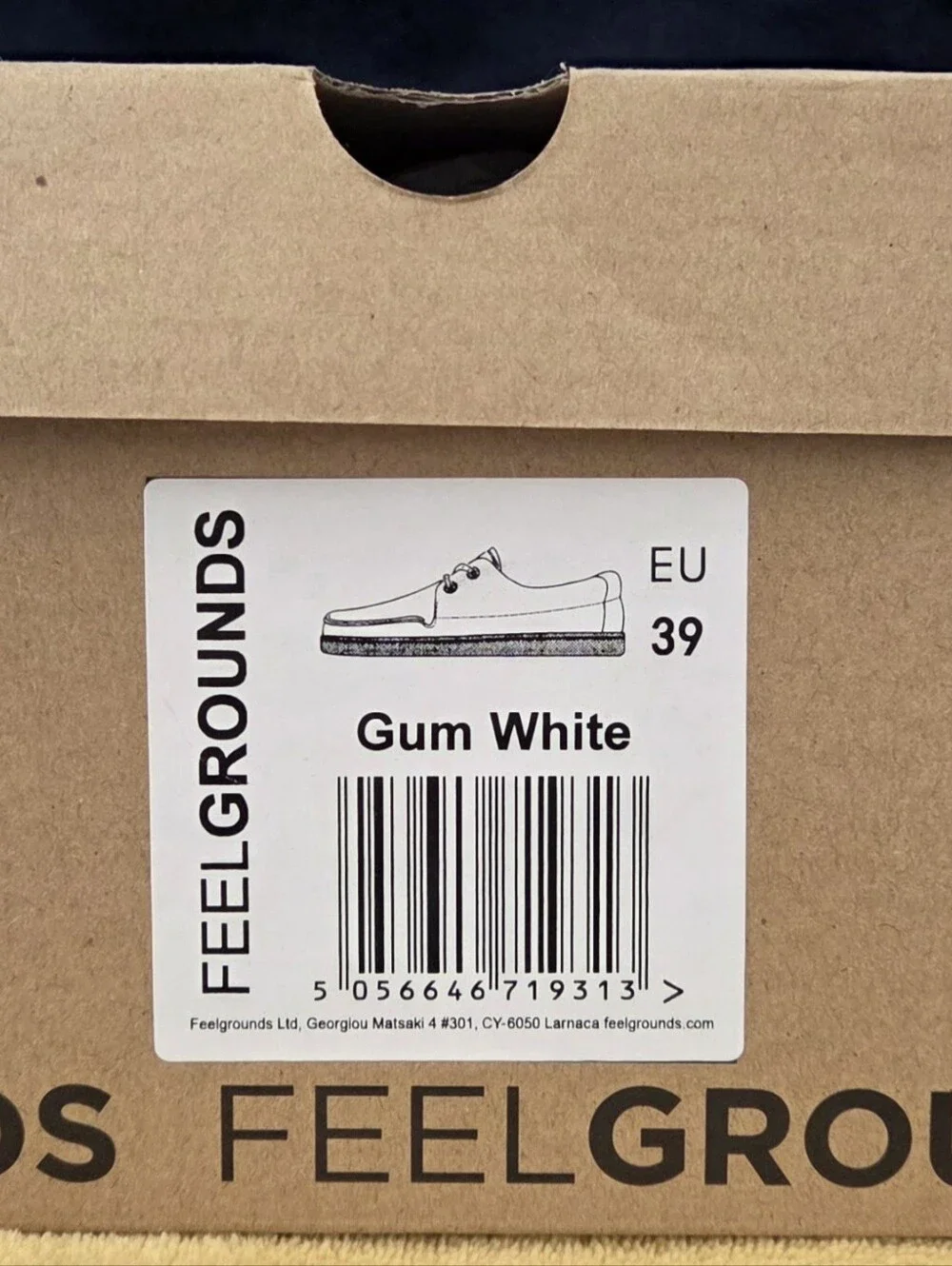 NIB, FEEL GROUNDS Canvas Lace-Up Shoes in White - EU size 39, NEVER WORN